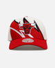 Mitchell & Ness Chicago Bulls 'Shark Tooth' Pro Pinch Snapback Cream/Red