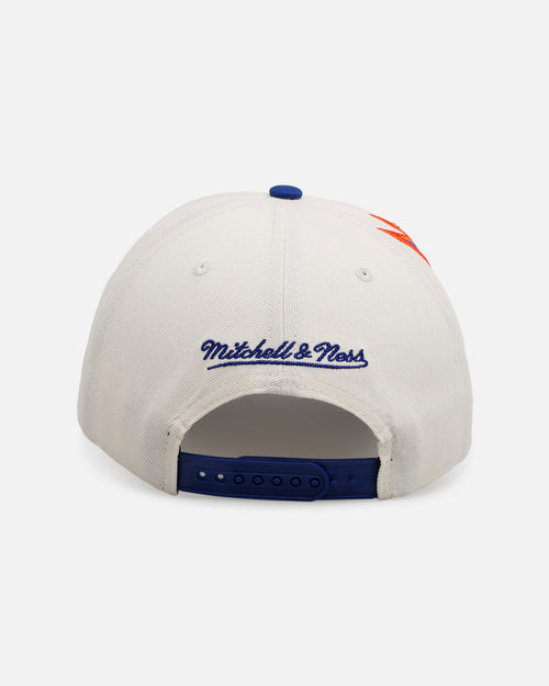Mitchell & Ness New York Knicks 'Shark Tooth' Pro Pinch Snapback Cream/Blue
