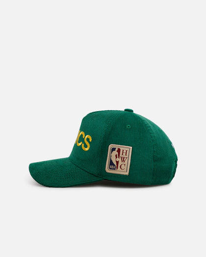 Mitchell & Ness Seattle SuperSonics 'Vintage Cord' Pro Pinch Corduroy Snapback Green
