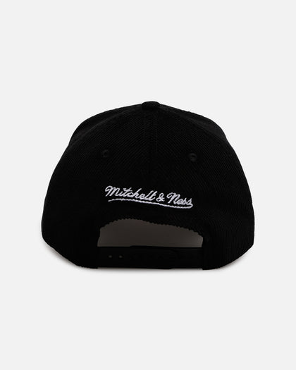 Mitchell & Ness Minnesota Timberwolves 'Vintage Cord' Pro Pinch Corduroy Snapback Black