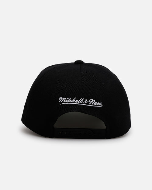 Mitchell & Ness Chicago Bulls 'Busted' Pro Pinch Snapback Black