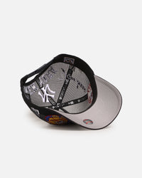New Era New York Yankees 'Mesh Crown All Over Logos' 9FORTY A-Frame Snapback Official Team Colour