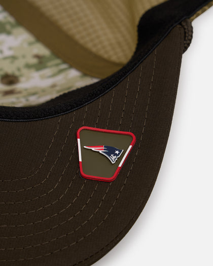 New Era New England Patriots 'Salute' 9SEVENTY Snapback Olive