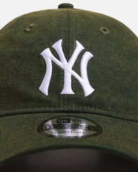 New Era New York Yankees 'Vintage Canvas' 9TWENTY Strapback Washed Green