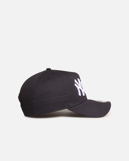New Era New York Yankees 'Double Logo' 9FORTY A-Frame Snapback Official Team Colour