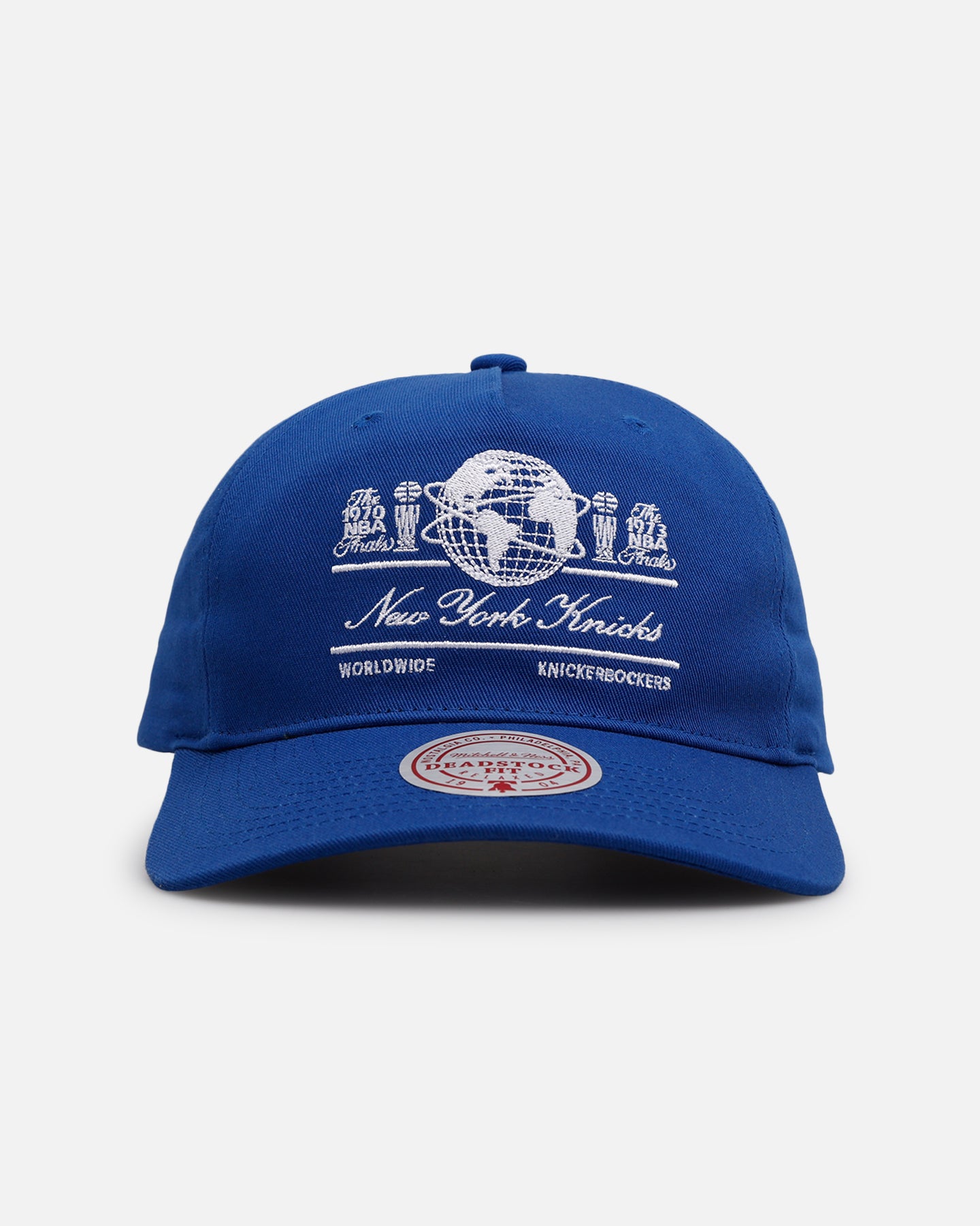 Mitchell & Ness New York Knicks 'Worldwide' Deadstock Snapback