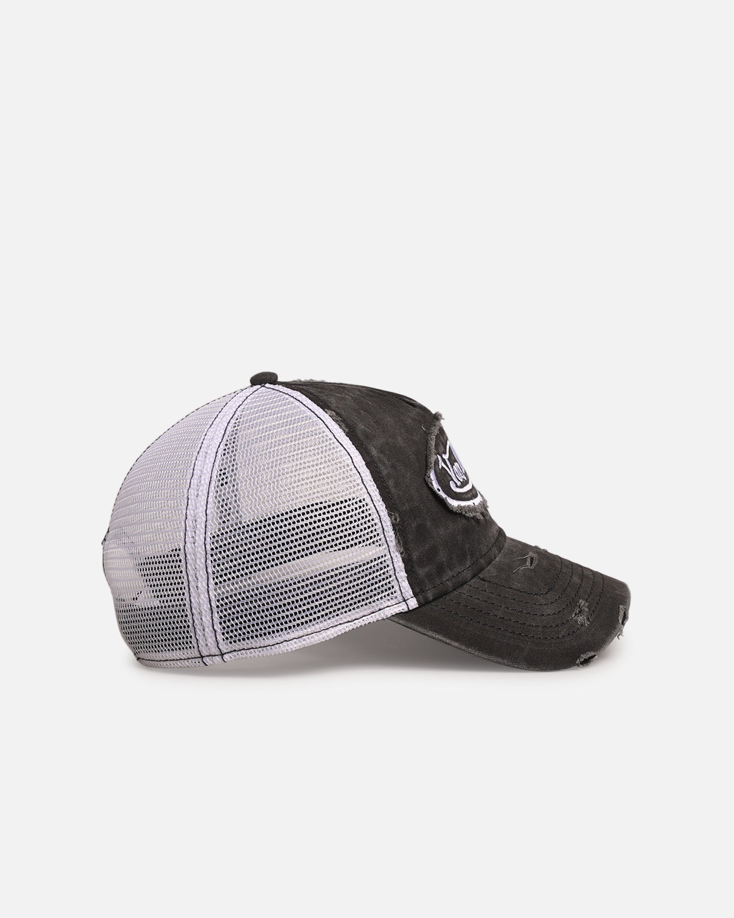 Von Dutch Destroyed Twill Trucker Snapback Washed Black | Culture