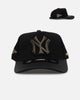 Pro Standard New York Yankees 'Gold Twist' Pro Pinch Strapback Black/Gold