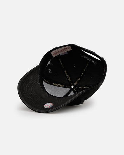 Mitchell & Ness Chicago White Sox 'Starburst' Pro Pinch Snapback Black
