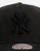 Mitchell & Ness New York Yankees 'Starburst' Pro Pinch Snapback Black