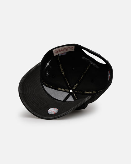 Mitchell & Ness New York Yankees 'Starburst' Pro Pinch Snapback Black