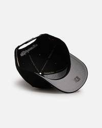 Mitchell & Ness Chicago Bulls 'Gothic Letter' Pro Pinch Snapback Black