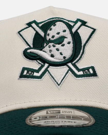 New Era Anaheim Ducks 'Evergreen 2.0' 9FORTY A-Frame Snapback Chrome/Dark Green