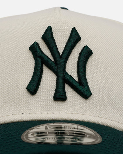 New Era New York Yankees 'Evergreen 2.0' 9FORTY A-Frame Snapback Chrome/Dark Green