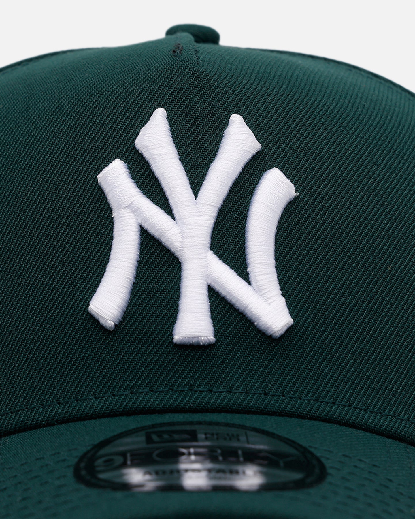 New Era New York Yankees 'Evergreen' 9FORTY A-Frame Snapback Dark
