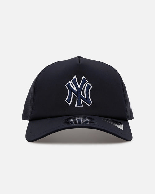 New Era New York Yankees 'Batting Practice' 9FORTY A-Frame Trucker Snapback Official Team Color
