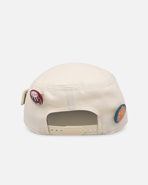 New Era New York Yankees 'Vintage Pin Painter' Painter Snapback Chrome