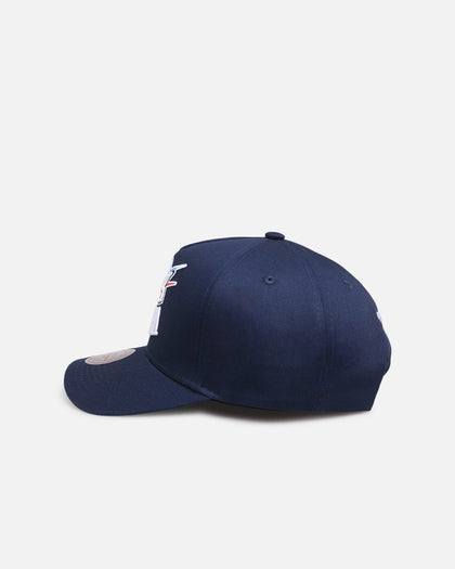 Mitchell & Ness Oklahoma City Thunder 'Upside Down Logo' Pro Pinch Snapback Navy