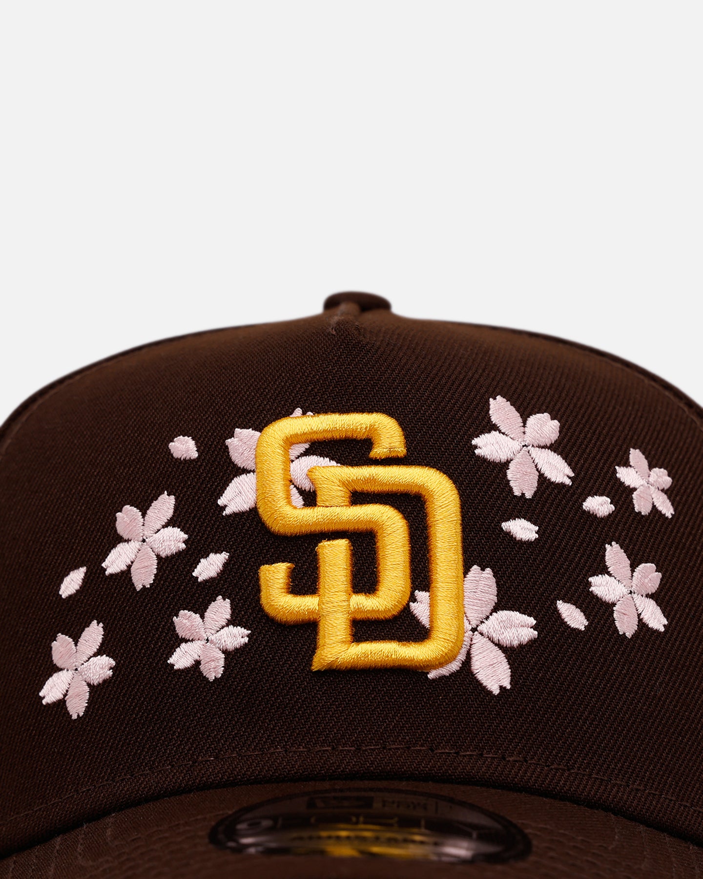 New Era San Diego Padres 'Cherry Blossoms' 9FORTY A-Frame Snapback