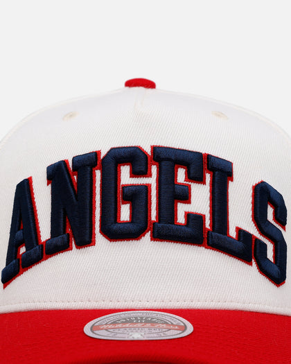 Mitchell & Ness Los Angeles Angels 'Arch' MVP Snapback Cream