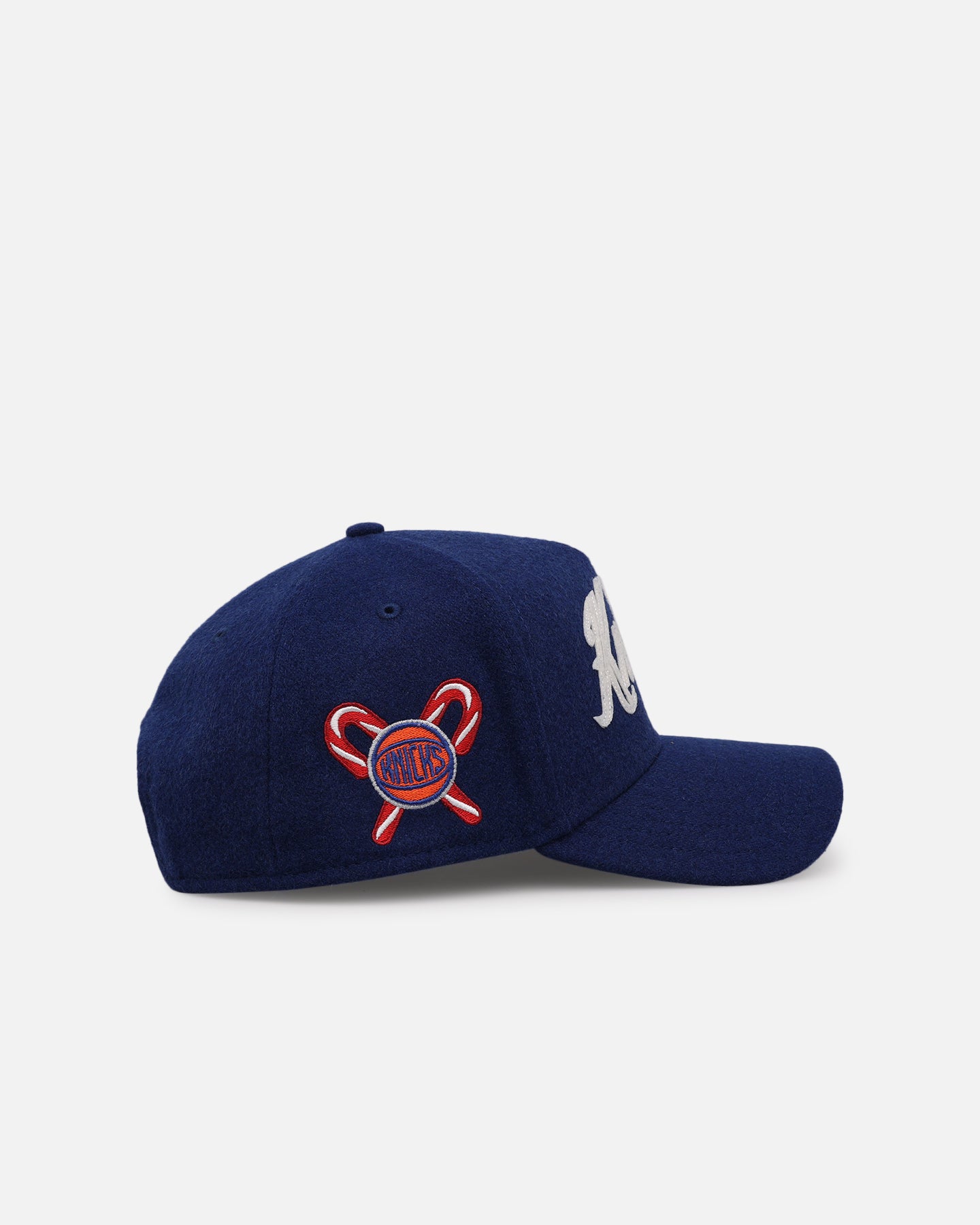 New Era New York Knicks 'Candy Cane Side Patch' 9FORTY A-Frame