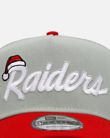 New Era Las Vegas Raiders 'All I Want For Christmas' 9FORTY A-Frame Snapback Green/Red