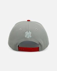 New Era New York Yankees 'All I Want For Christmas' 9FORTY A-Frame Snapback Green/Red