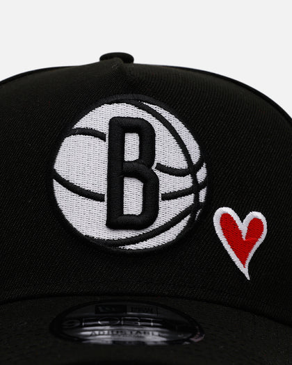 New Era Brooklyn Nets 'Team Color Hearts' 9FORTY A-Frame Snapback Official Team Color
