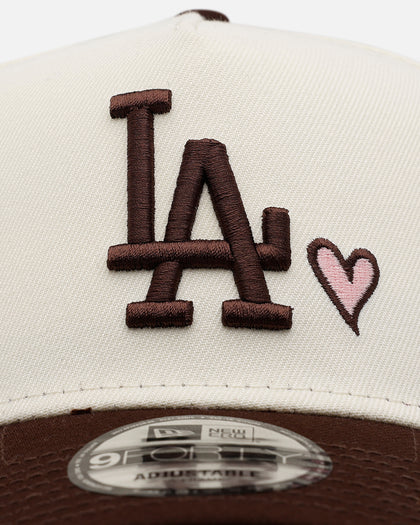 New Era Los Angeles Dodgers 'Pink Satin Hearts Walnut' 9FORTY A-Frame Snapback Chrome/Walnut