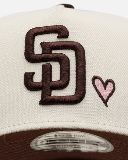 New Era San Diego Padres 'Pink Satin Hearts Walnut' 9FORTY A-Frame Snapback Chrome/Walnut