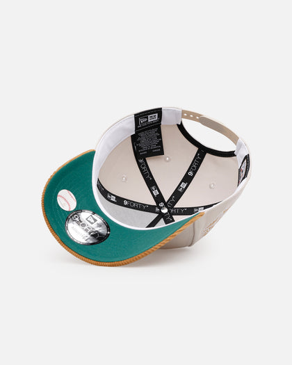 New Era New York Yankees 'Honey Pot' 9FORTY A-Frame Snapback Stone/Wheat