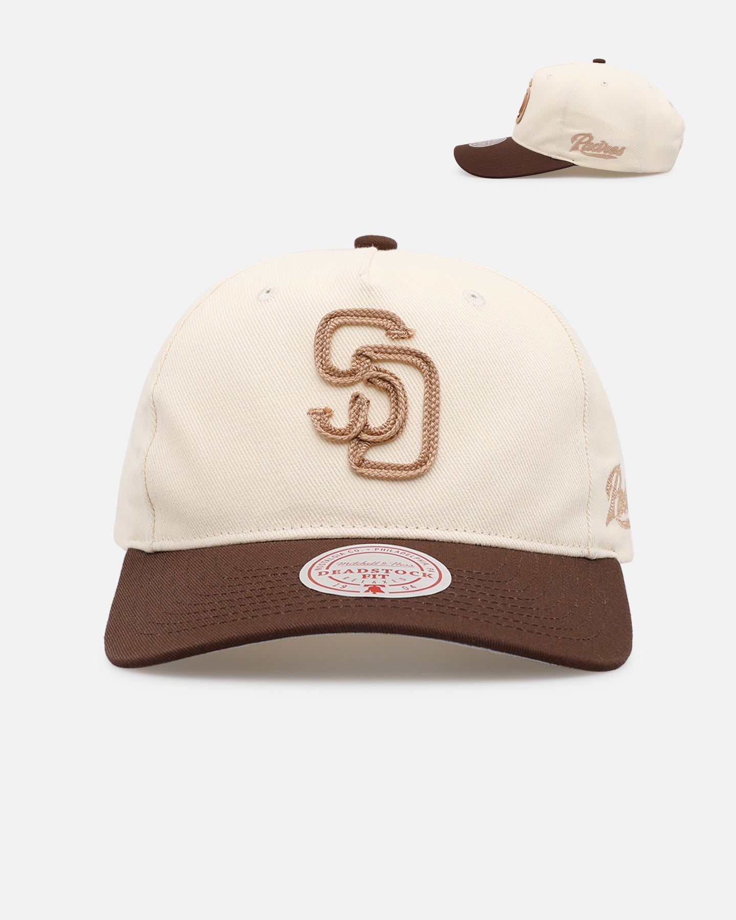 Mitchell & Ness San Diego Padres 'Hand Stitch' Deadstock Snapback
