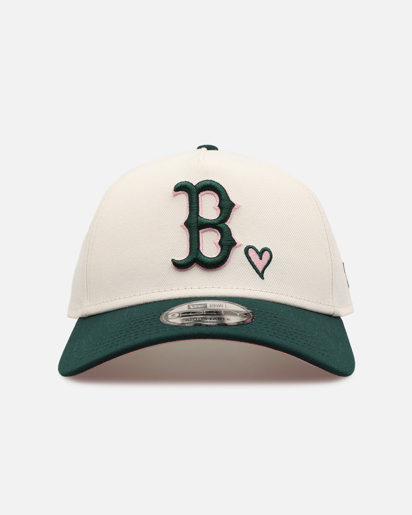 New Era Boston Red Sox 'Pink Satin Hearts Green' 9FORTY A-Frame