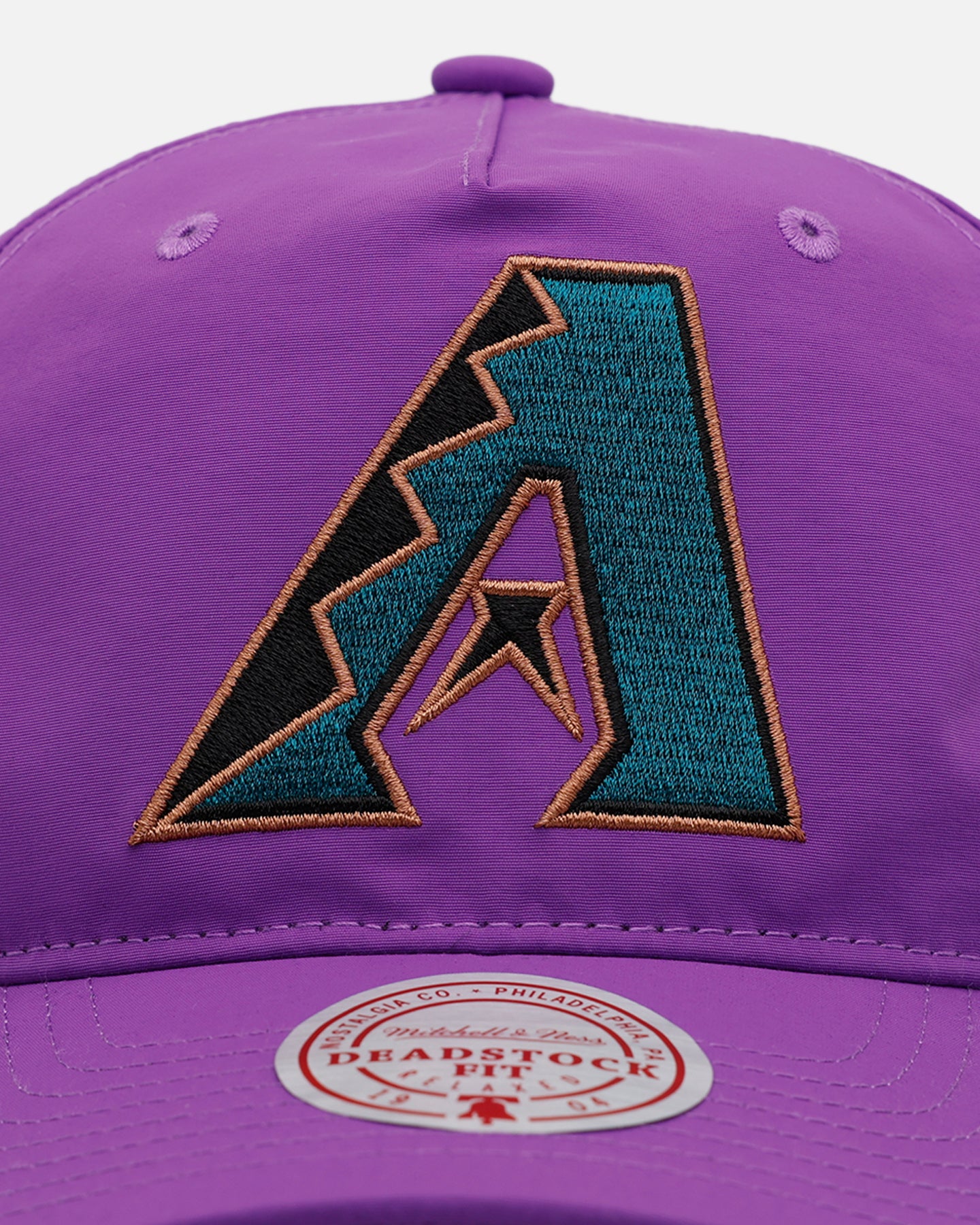 Mitchell & Ness Arizona Diamondbacks 'Poolside' Deadstock Snapback