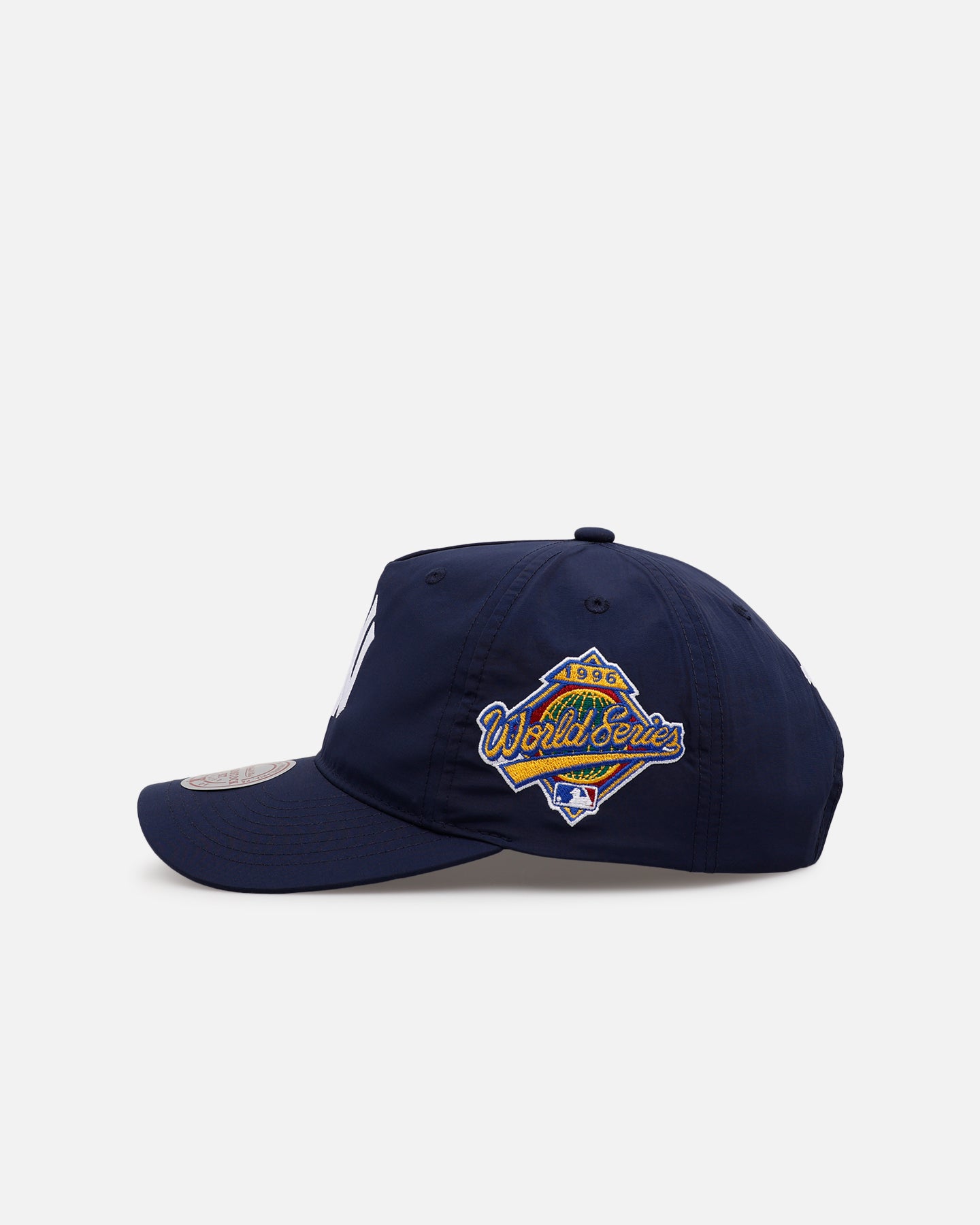 Mitchell & Ness New York Yankees 'Poolside' Deadstock Snapback