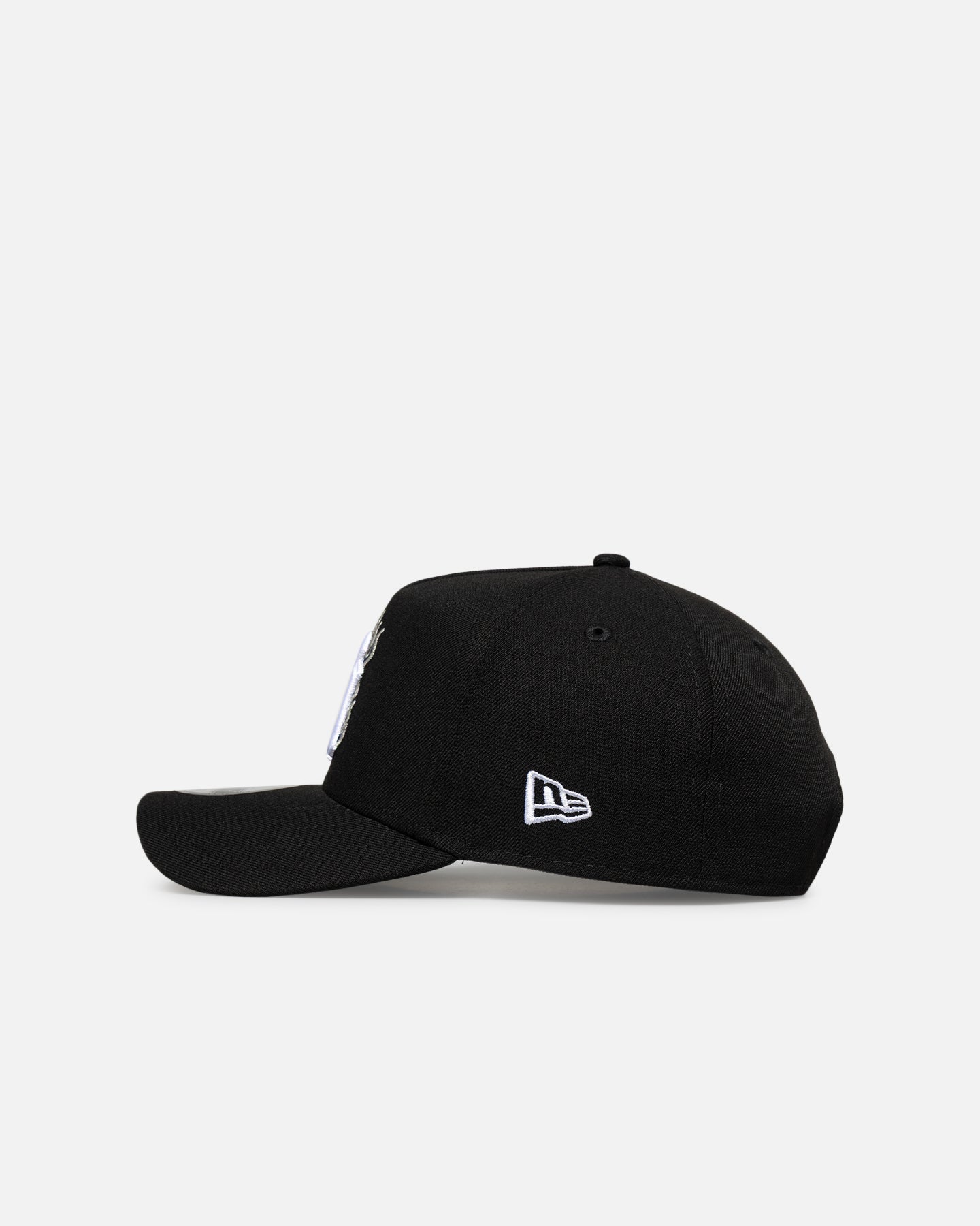 New Era New York Yankees 'Flame Logo' 9FORTY A-Frame Snapback