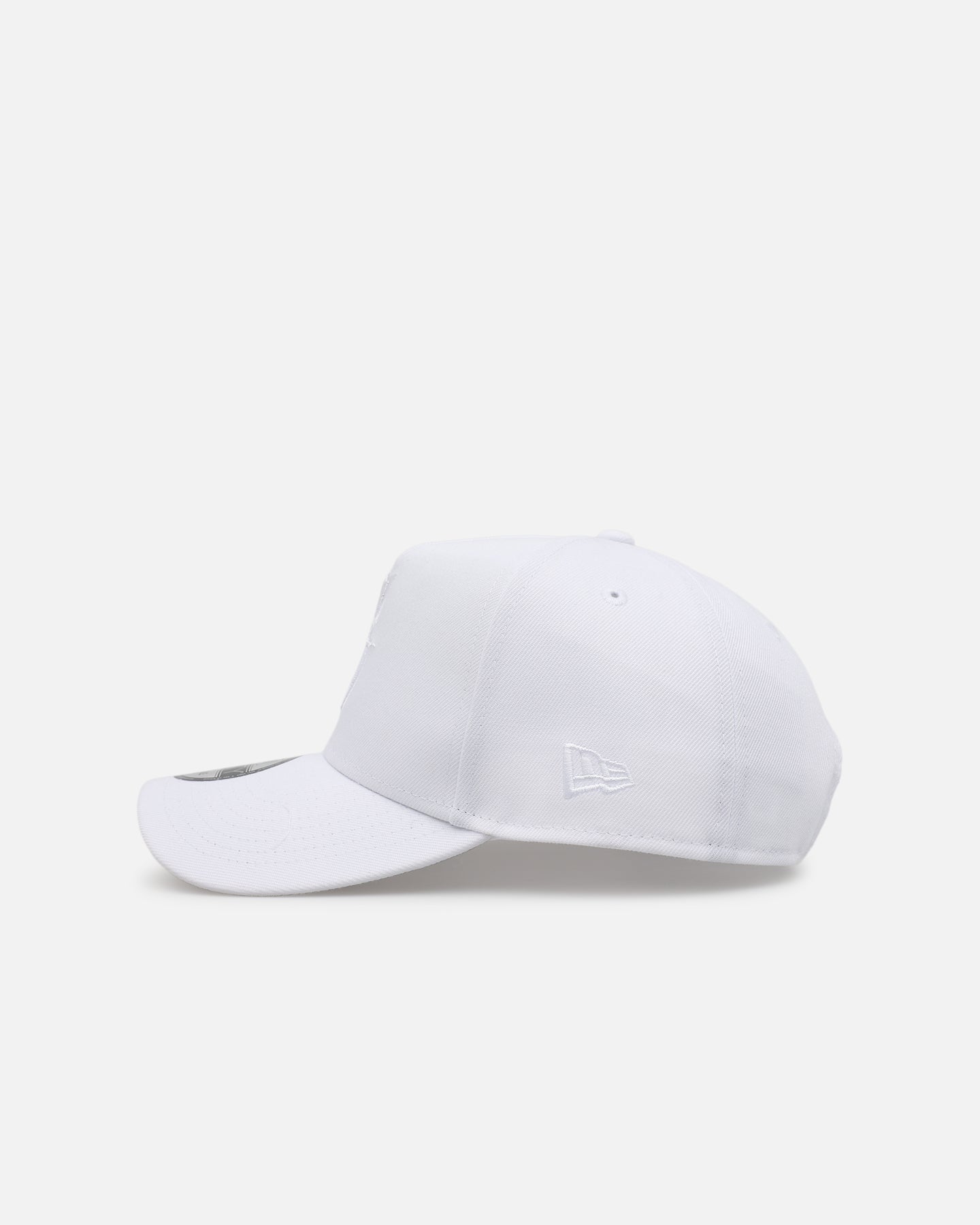 定価￥27,500 47%OFF エレクトリック PIKE WHITE NUR New Era Seattle Mariners 'Easy White' 9FORTY A-Frame Snapback