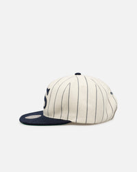 Mitchell & Ness Chicago White Sox 'Vintage Baseball' Vintage Fit Strapback Off White