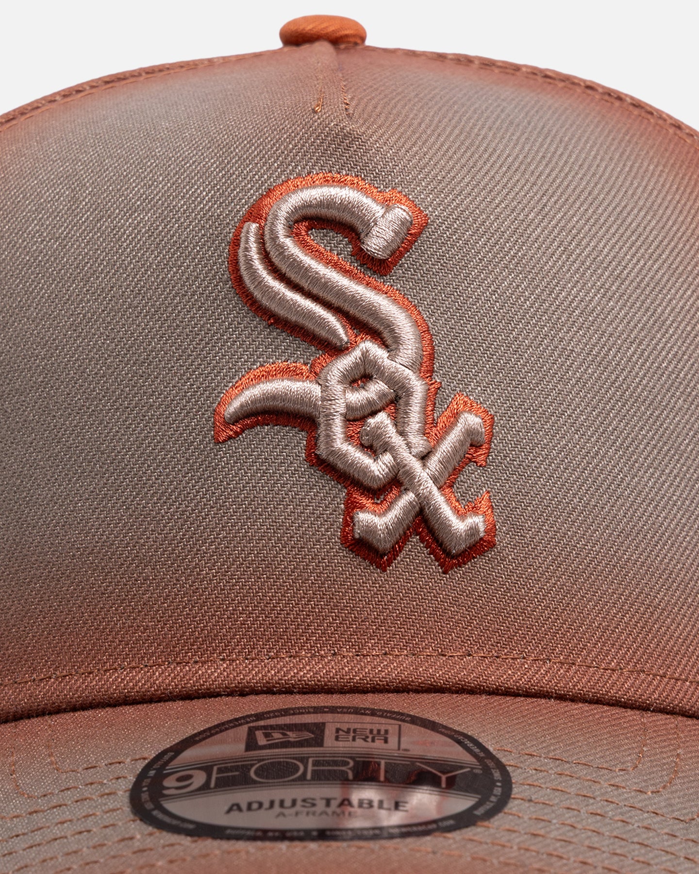 New Era Chicago White Sox 'Gradient Edge' 9FORTY A-Frame Snapback