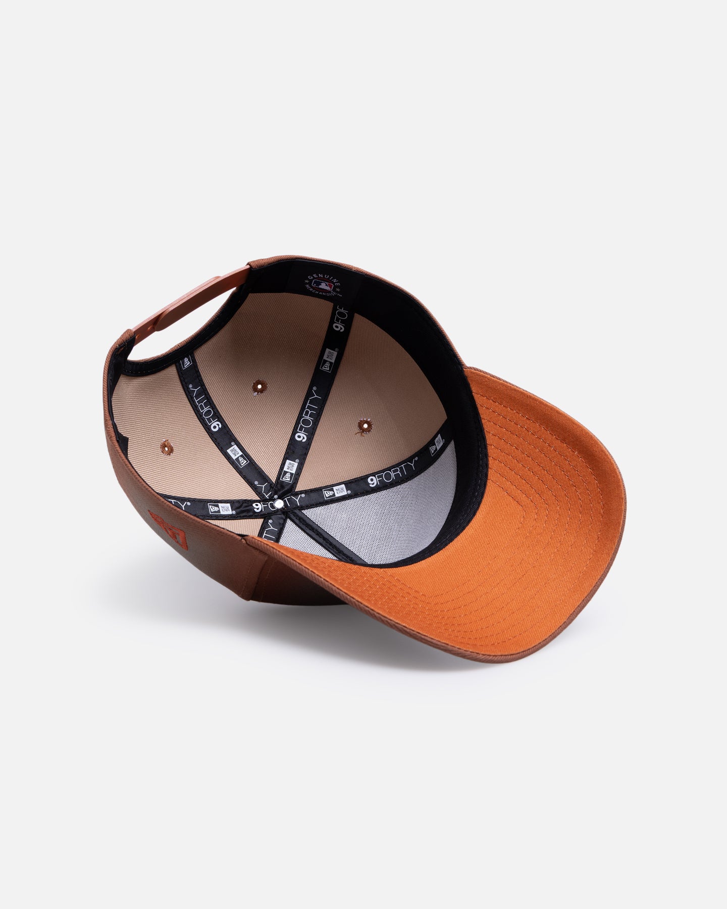 New Era New York Yankees 'Gradient Edge' 9FORTY A-Frame Snapback