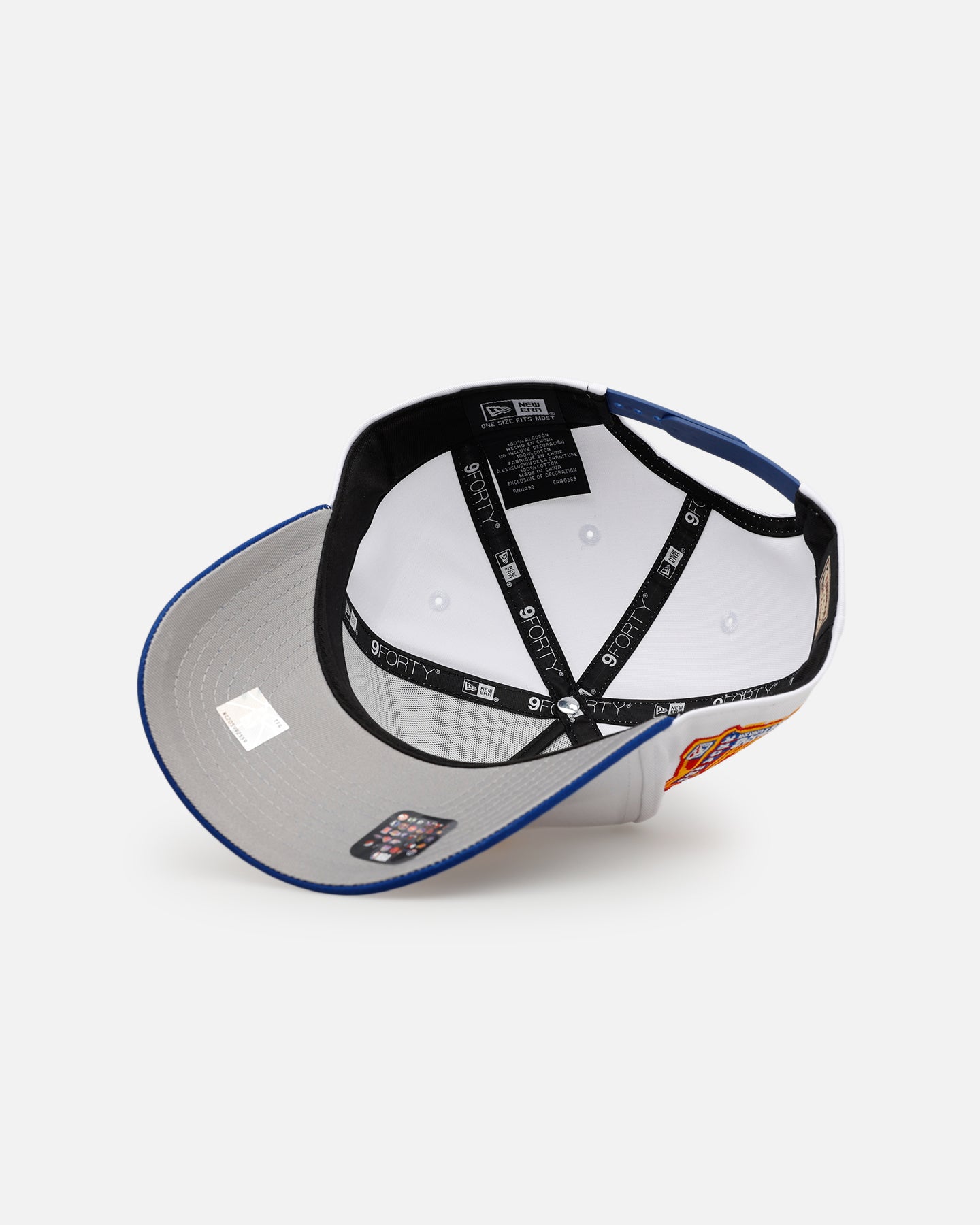 New Era New York Knicks 'Summertime' 9FORTY A-Frame Snapback White