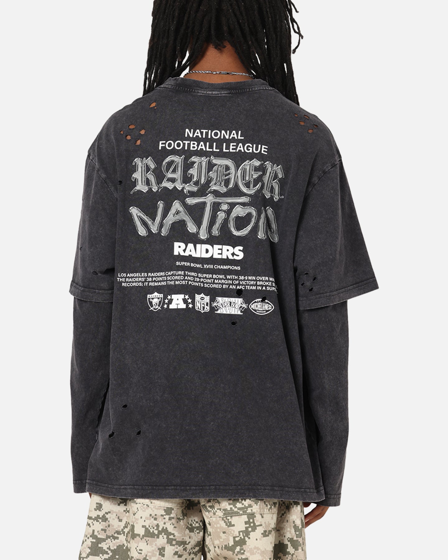 Mitchell & Ness Las Vegas Raiders Chromed Mock Long Sleeve T-Shirt