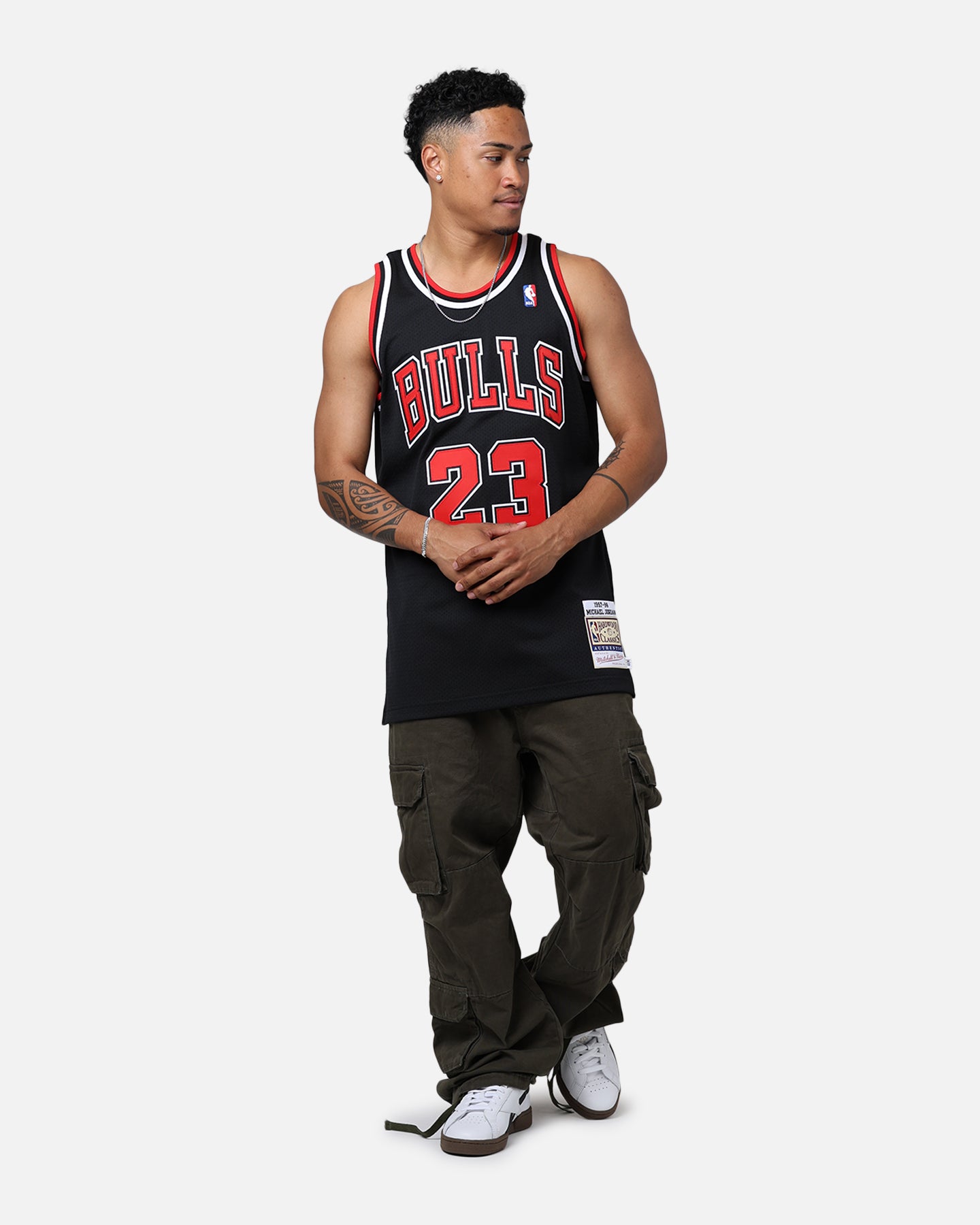 Mitchell & Ness Chicago Bulls Michael Jordan #23 '97-98 Authentic