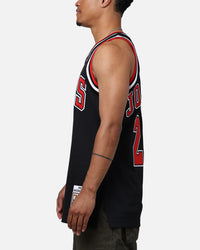 Mitchell & Ness Chicago Bulls Michael Jordan '97-'98 #23 Authentic NBA Jersey Black