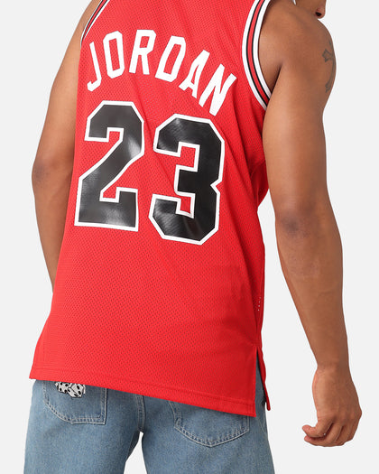 Mitchell & Ness Chicago Bulls Michael Jordan #23 84'-85' Authentic NBA Jersey Red