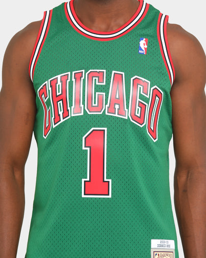 Mitchell & Ness Chicago Bulls Derrick Rose '08-'09 #1 Swingman Jersey Green