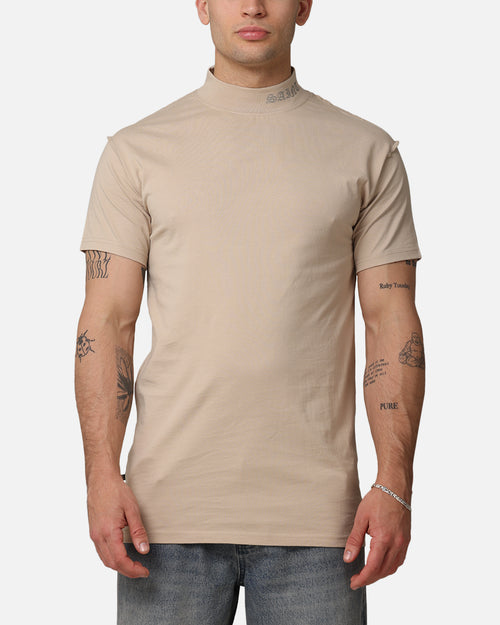 Saint Morta Old English Mock Neck T-Shirt Stone/Wheat