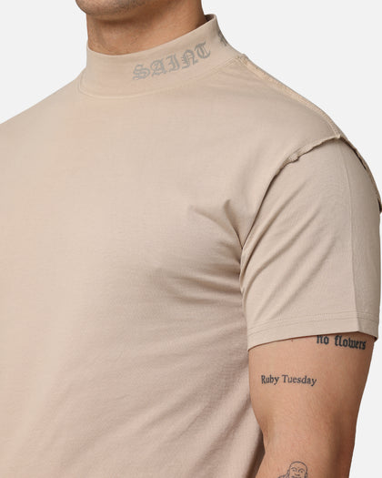 Saint Morta Old English Mock Neck T-Shirt Stone/Wheat