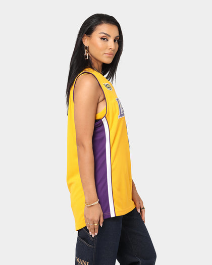 Mitchell & Ness Mitchell & Ness X Swarovski Los Angeles Lakers Kobe Bryant #8 '99-'00 Crystal Jersey Yellow