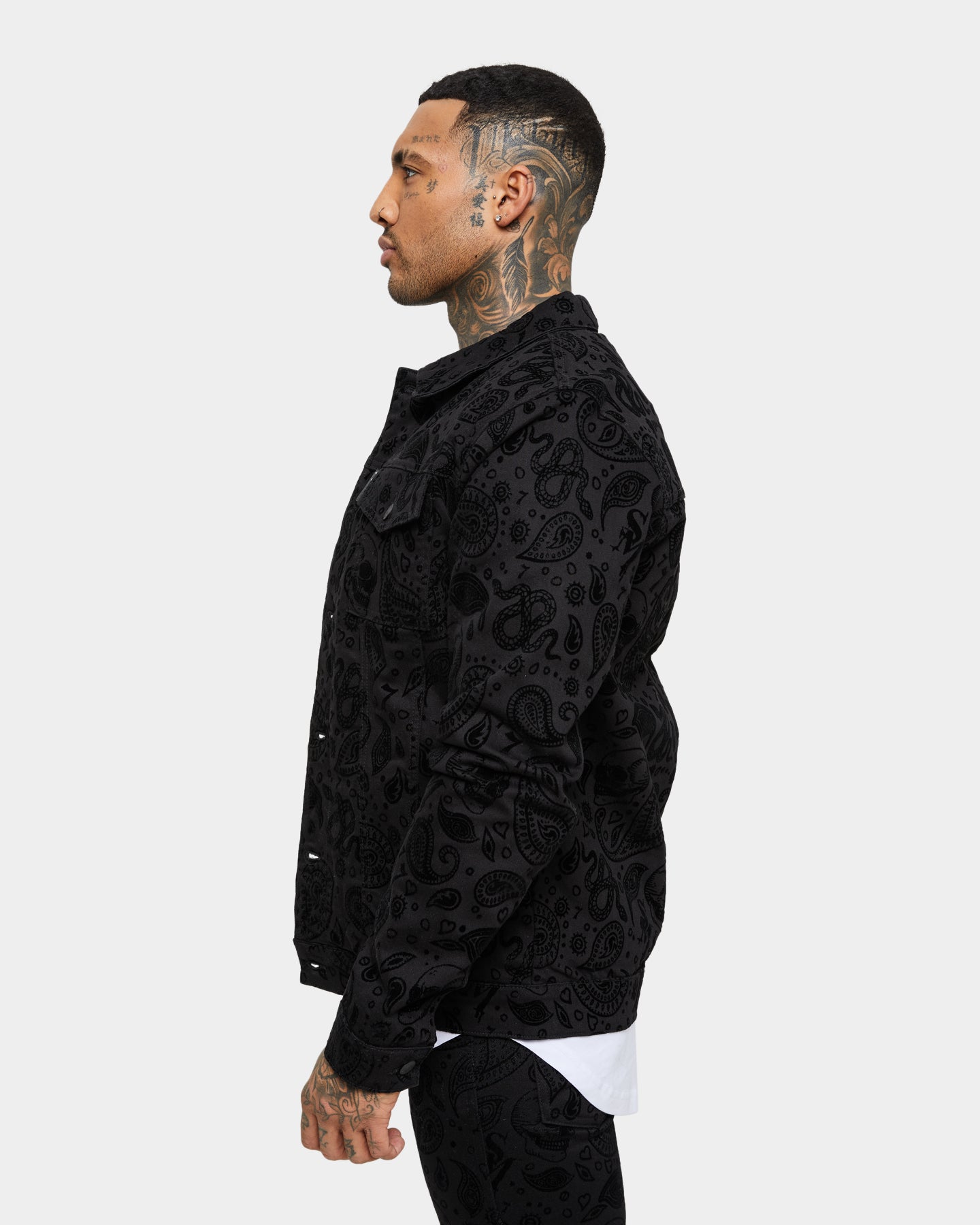 Saint Morta Paisley Skulls Sherpa Jacket Black/Black | Culture